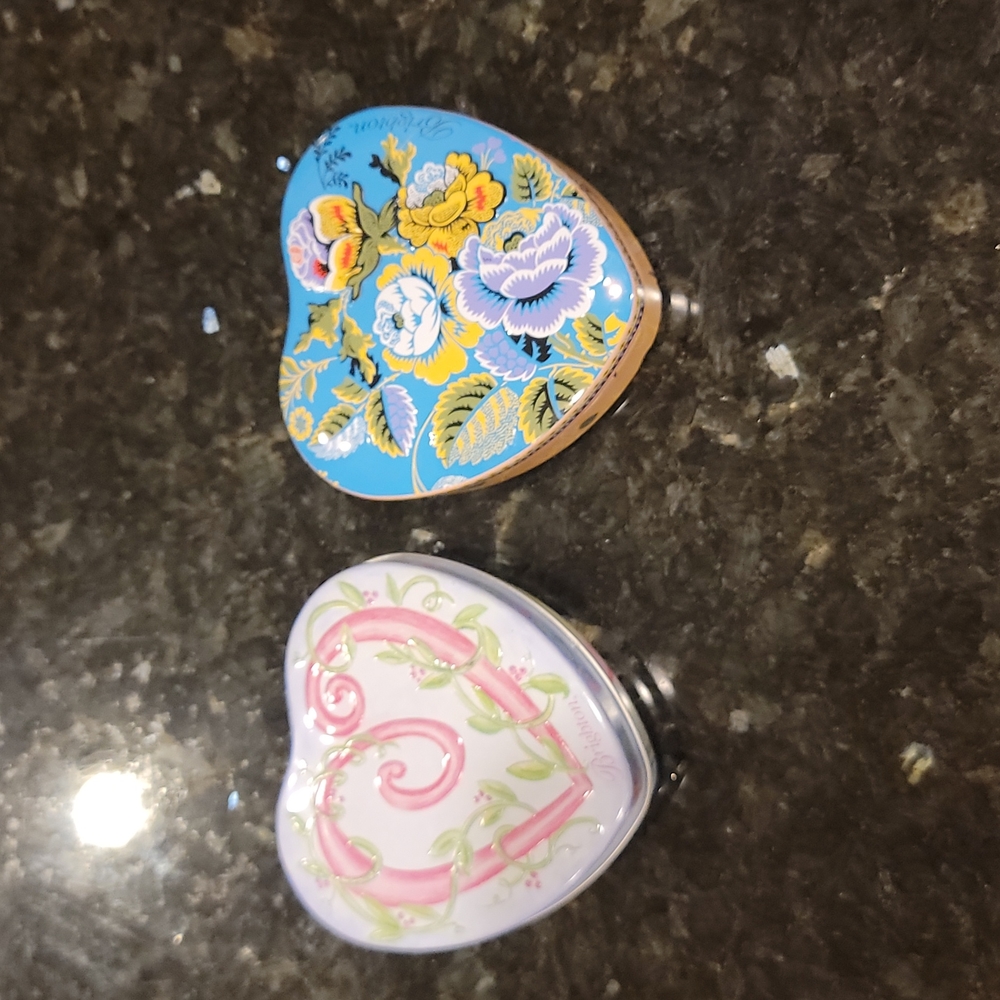 Brighton Collectable Heart Shape Tins Set of 2 Raised Artwork